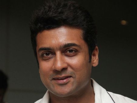 சூர்யாவின் 24... படத்தில் வில்லனும் ஹீரோவும் ஒருவரே.. அப்படியென்றால்?