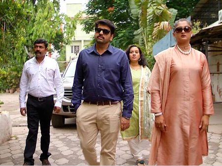 தட்டிறலாம் டார்லிங்... அசால்ட் டயலாக்கில் அப்ளாஸ் அள்ளும் தெய்வமகள் வில்லன் அறிவுடைநம்பி!