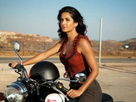 ரன்பிர்-தீபிகா இடையேயான கெமிஸ்ட்ரியை பார்த்து வயித்தெரிச்சலில் கத்ரீனா