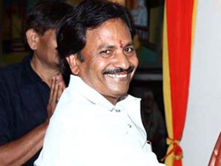 கோடம்பாக்கத்தில் பேயாட்சி நடக்குது!- ஏஎம் ரத்னம்