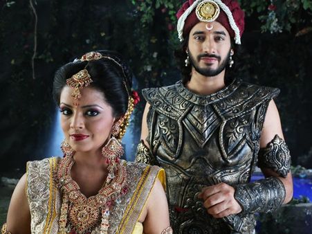 விக்கிரமாதித்தன் சிம்மாசனம்.. அதை அடைய 32 படிகள்.. ஒரு விறுவிறுப்பான சீரியல்!