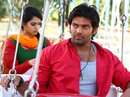 யட்சன்: காமெடி தூக்கல்... ரொமான்ஸ் குறைவு