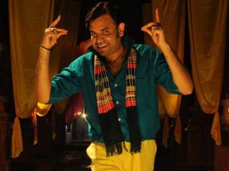 நாயாக மாறிய பிரேம்ஜி... கொஞ்சப் போவது யாரு?.. இது 'சிம்பா' கலாட்டா!