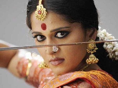 நாளை வெளியாகிறது ருத்ரமாதேவி.. வரி விலக்கு அளித்து தெலுங்கானா அரசு ஊக்கம்!