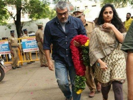 மனோரமா உடலுக்கு இளையராஜா, நடிகர் அஜீத் அஞ்சலி