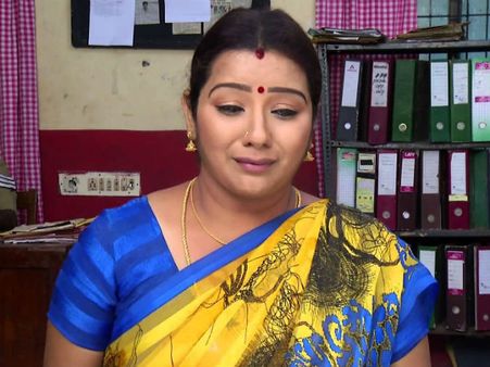 பூமிகாவை ஒழிச்சுட்டு… அண்ணன் பொண்ணை கட்டு… சீரியல்களில் அதிகரிக்கும் இருதார திருமணங்கள்….