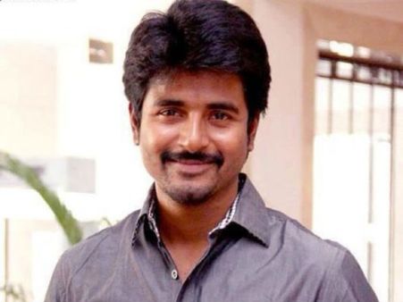 சென்னை மெட்ரோவில், சிவகார்த்திகேயன் 