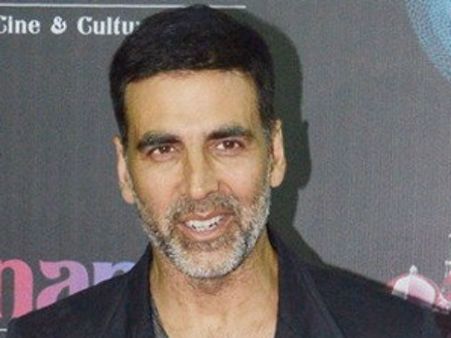 இந்தியில் கத்தி... அக்ஷய் ஹீரோ... இயக்குகிறார் ஏ ஆர் முருகதாஸ் உதவியாளர்!