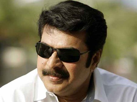 வெள்ளத்தால் பாதிக்கப்பட்ட மக்களை தன் வீட்டில் தங்க வைத்தாரா மம்முட்டி?