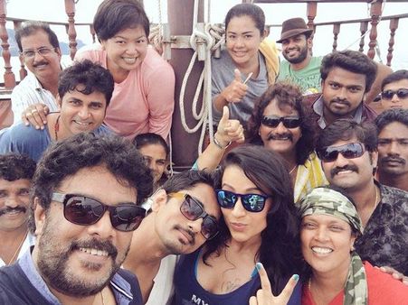 பொங்கல் 2016: அரண்மனை 2... இன்னும் ரெண்டு வாரம் தள்ளிப் போகுது?