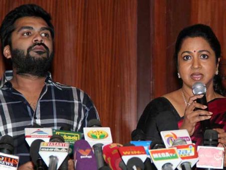 நடிகர் சங்கம் சிம்புவை ஆதரிக்காதது ஏன்?.. கேட்கிறார் ராதிகா சரத்குமார்