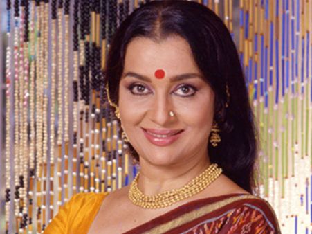 பத்மஸ்ரீ வாங்கிட்டேன், பத்மபூஷண் கொடுங்க... -பிரபல நடிகை; ரெண்டும் ஒண்ணுதாங்க...- மத்திய அமைச்சர்!