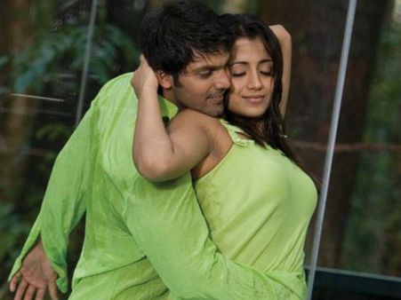 த்ரிஷா எனக்கு தங்கச்சி மாதிரி... சொல்வது ஆர்யா