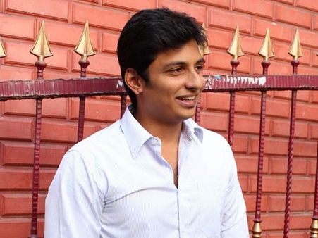 ஜீவாவும் பிரியாணி திருவிழாவை ஆரம்பிச்சிட்டாரு!