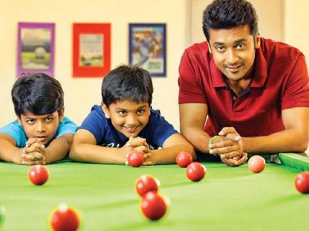 பசங்க 2 இசையமைப்பாளருக்கு சூர்யா வழங்கிய அசத்தல் பரிசு