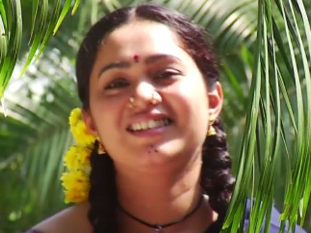 அய்யோடா... அந்த அழகு தெய்வத்தின் மகளா இந்த பூமிகா?