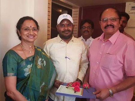 தெறியைத் தொடர்ந்து பூஜையுடன் தொடங்கியது விஜய் 60