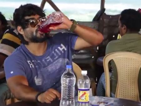 இறுதிச்சுற்று படப்பிடிப்பில் நிஜக் குடிகாரராக மாறிய மாதவன்- வீடியோ உங்களுக்காக!