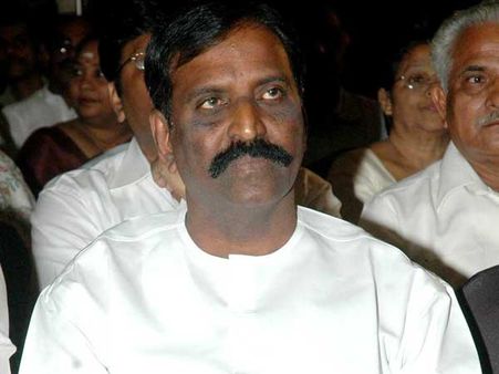 வைரமுத்துவுக்கு எதிரான நீதிமன்ற அவமதிப்பு வழக்கு தள்ளுபடி