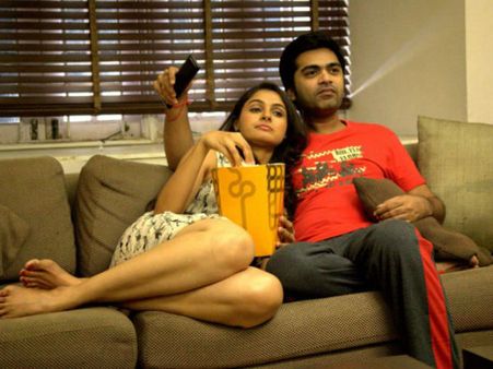 இது நம்ம ஆளு: நயனுக்குப் பதில் ஆண்ட்ரியாவிற்கு முக்கியத்துவம் கொடுக்கும் சிம்பு... காரணம் என்ன?