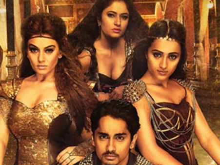 3 நாளில் ரூ 21 கோடி... அரண்மனையின் வசூல் சாதனையை முறியடித்தது அரண்மனை 2!