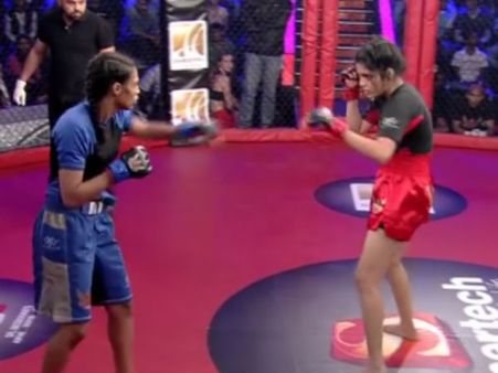 என்னா குத்து குத்துது இந்தப் புள்ள... இறுதிச் சுற்று நாயகி ரித்திகாவின் ரியல் பாக்ஸிங்!