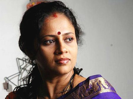 என்னம்மா இப்படி பண்றீங்களேம்மான்னு யாரும் கேட்காதீங்க...: லட்சுமி ராமகிருஷ்ணன்