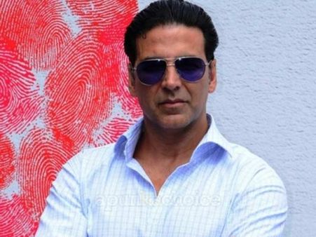 விசாரணை இந்தி ரீமேக்கில் அக்ஷய் குமாரா?... ஆச்சரியப்படும் வெற்றிமாறன்