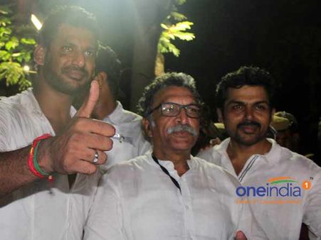 ரூ. 2 கோடியைத் திரட்டக் கூடவா நடிகர் சங்கத்துக்கு முடியாமல் போய் விட்டது..??