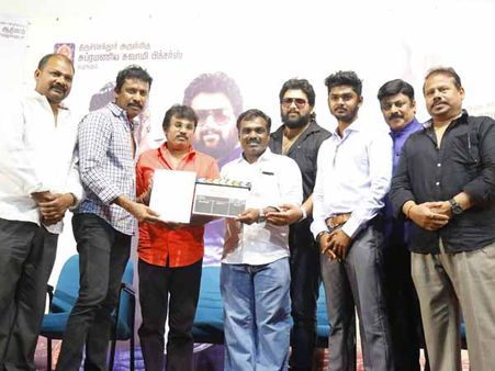 எம்.ஜி.ஆரின் பேரன் அறிமுகமாகும் கபாலி தோட்டம்!