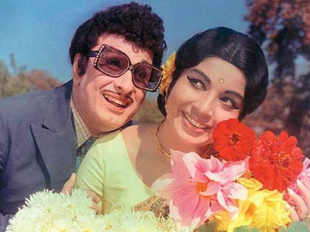 ஜெயலலிதா நடித்த முதல் படம் எந்த மொழியில் தெரியுமா....?