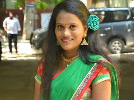 பக்கி பயலுக... எப்டியெல்லாம் பேர் வைக்கிறாங்க பாருங்க!