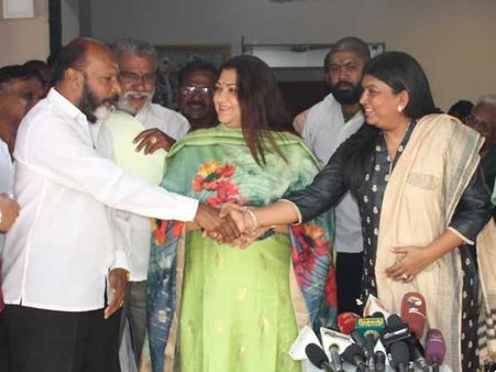 குஷ்பு அணிக்கு அடி பணிந்த பெப்ஸி அமைப்பு... டிவி கலைஞர்களுக்கு 27.5% ஊதிய உயர்வு