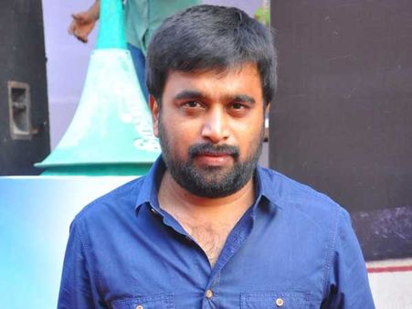 பெண்களின் பேரன்புதான் நம்மை இயக்குகிறது!- இயக்குநர் சசிகுமார்