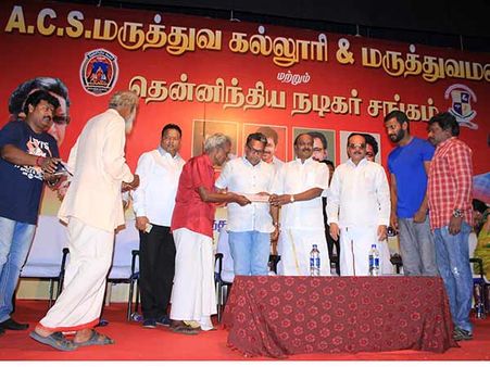 நடிகர்களின் தற்கொலைகளைத் தடுக்க கவுன்சலிங்!- நடிகர் சங்க கூட்டத்தில் அறிவிப்பு