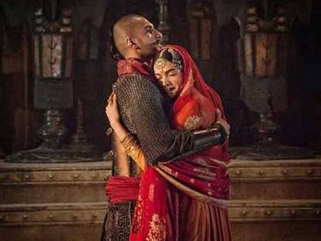 2016 ஆசிய விருதுகள்: பாகுபலி, சீனப் படங்களை வீழ்த்தி பாஜிராவ் மஸ்தானி படைத்த சாதனை