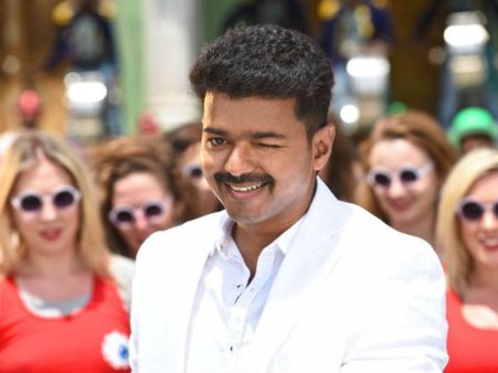 டிரெய்லர் செம 'மாஸ்+ கிளாஸ்'... விஜய்யைப் பாராட்டும் நட்சத்திரங்கள்