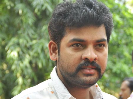 ‘குப்புற விழுந்தாலும் மீசையில மண் ஒட்டலை’! - இது நடிகர் விமலின் கதை!