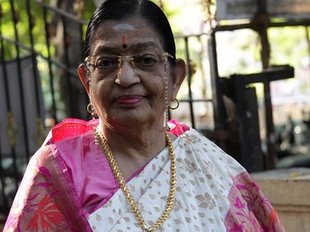 கோடி ரூபா கொடுத்தாலும் நடிக்க மாட்டேன்னு சொல்லிட்டேன்!- கின்னஸ் சாதனை பி சுசீலா