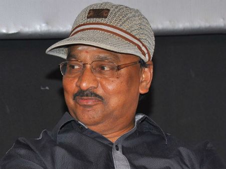 'உனக்கு சினிமா சரிப்பட்டு வராது'- பாக்யராஜை எச்சரித்த ஜோதிடர்