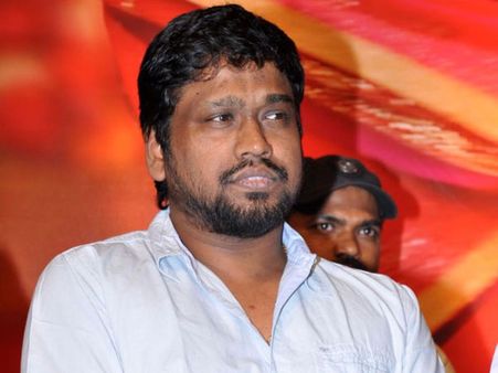 தமிழகத்தில் பூரண மதுவிலக்கை அமல்படுத்திட்டா... அப்பறம் ராஜேஷ் எப்படிப் படமெடுப்பாரு??