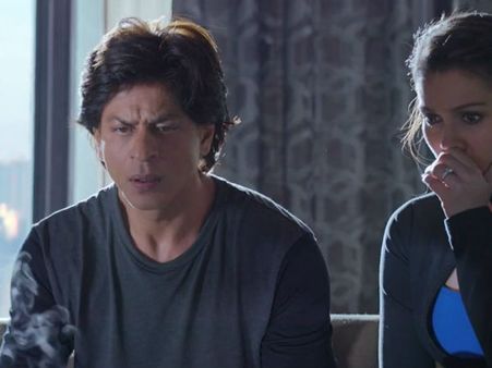 'ஃபேன்' படம்... உலகெங்கும் ரூ 140 கோடி வசூல்... ஆனாலும்!