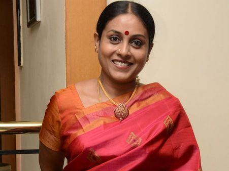 'ஆடி போய் ஆவணி வந்தா டாப்பா வருவான்' சரண்யா பொன்வண்ணன் பிறந்தநாள் ஸ்பெஷல்