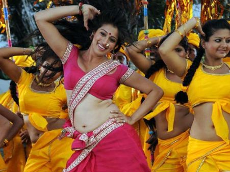 மொட்ட சிவா கெட்ட சிவா: லாரன்ஸுக்காக குத்தாட்டம் போடும் ராய் லட்சுமி