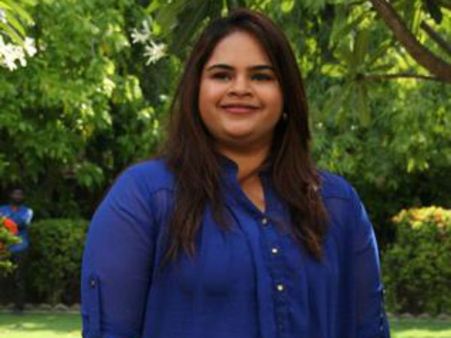 ஆஸ்திரியாவில் பாஸ்போர்ட்டை பறிகொடுத்த வித்யூலேகா... பத்திரமாக சென்னை திரும்பினார்