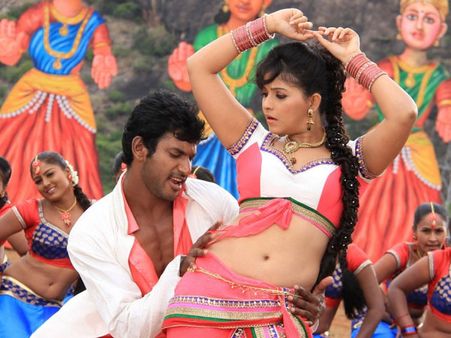 மதகஜராஜா எப்போ வரும்னு கடவுளுக்குக் கூட தெரியாது! - விஷால் விரக்தி