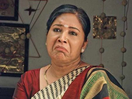 கோவை சரளாவை காமெடி பேயாகக் காட்டும் லாரன்ஸ்!