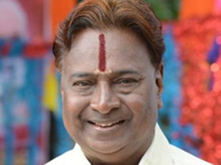 முதல்வர் தான் எங்கள் குடும்பத்தைக் காப்பாற்ற வேண்டும்... பரபரப்பை ஏற்படுத்தும் நடன இயக்குநர்