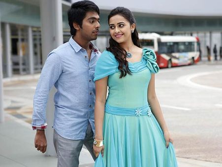 ‘பென்சில்’ படத்துக்கு எதிராகத் திரளும் தனியார் பள்ளிகள்!