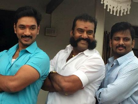 முத்துராமலிங்கம்.... 'களமிறங்கினார்' நெப்போலியன்!